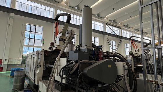 Un bon prix. EMT MG-300 Machine de moulage par thixomolding en alliage de magnésium pour pièces automobiles en ligne