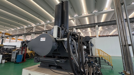 Un bon prix. Machine de moulage de thixol de haute performance de 25000 kN pour des besoins de production diversifiés en ligne