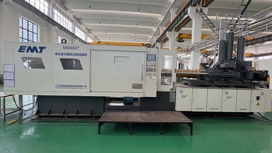 Un bon prix. Machine de thixomoulage EMT MG-650 6500kN en alliage de magnésium en ligne