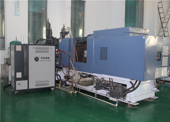 Un bon prix. 3000KN 110Mpa Small Injection Molding Machine Magnesium Alloy Thixomolding Process en ligne